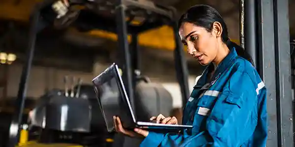 Estes Puts Real-Time Data At Customers' Fingertips